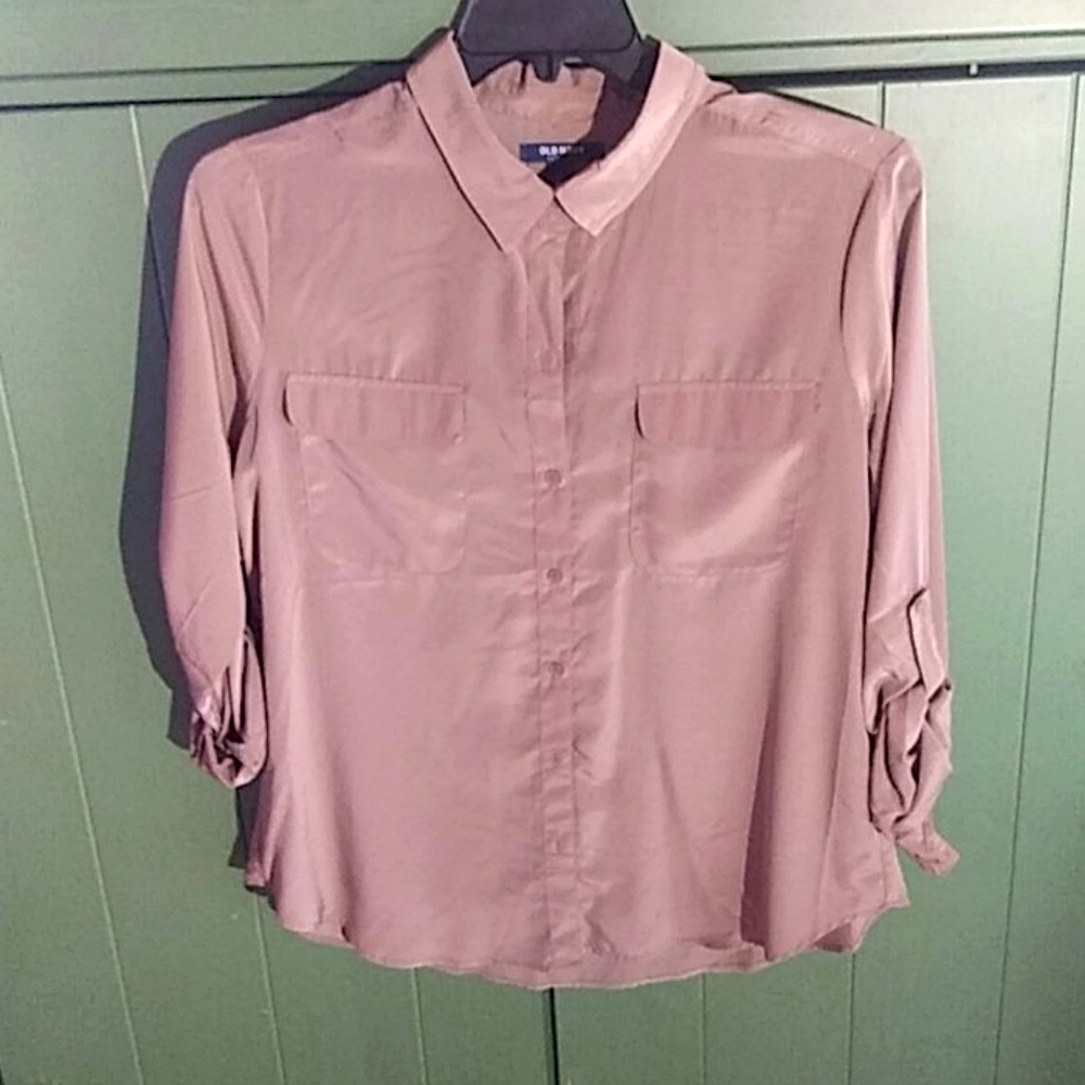 Silk tan button down with class.